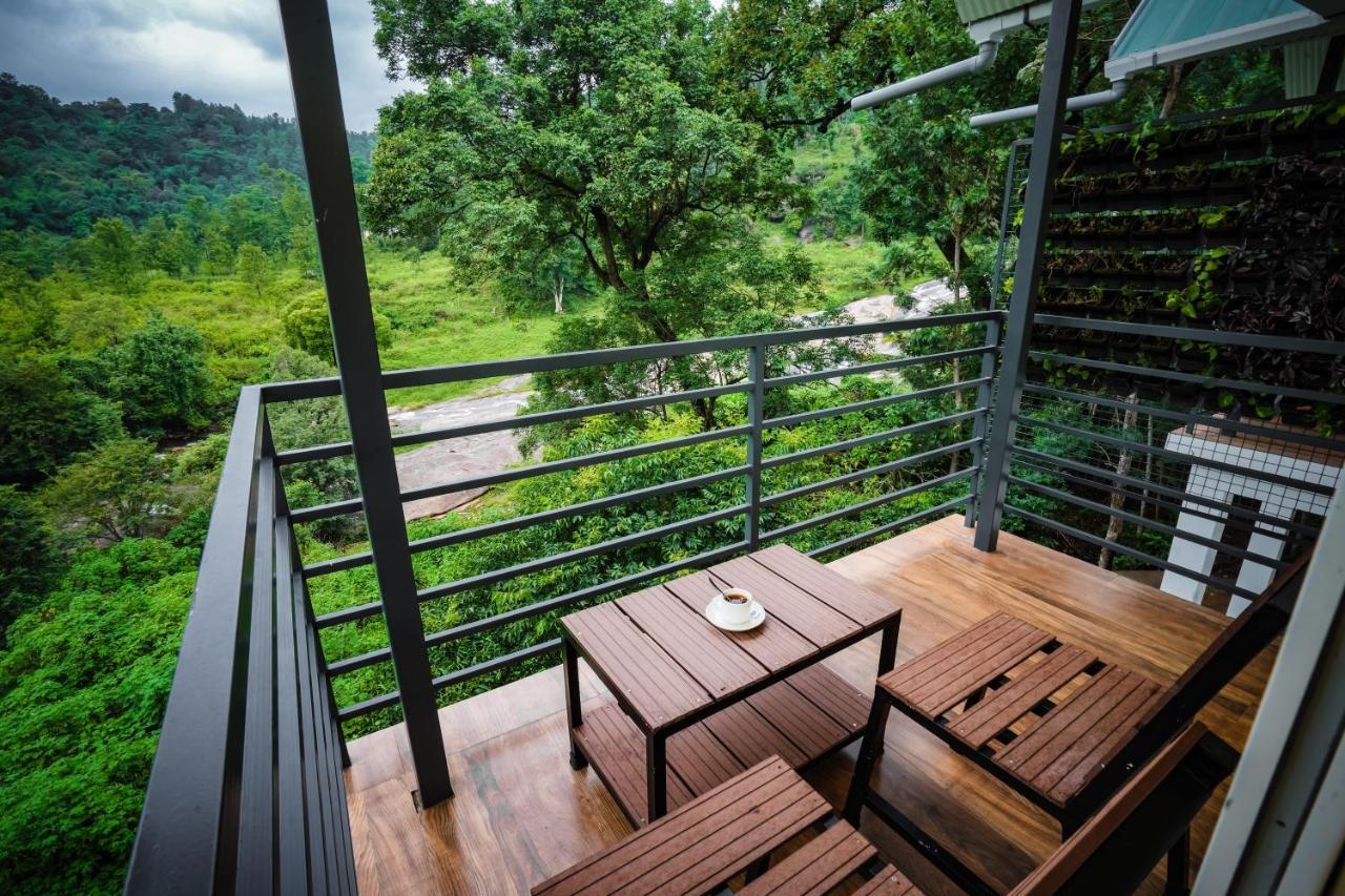 Misty Range Resorts Maraiyūr Exteriér fotografie